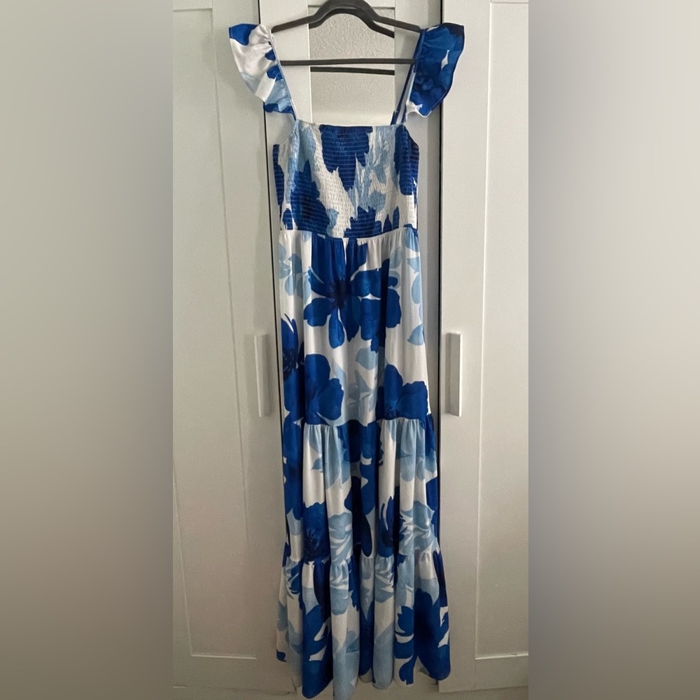 Flying Tomato Maxi Dress Sz. M Pretty!